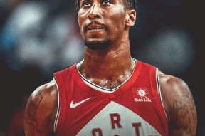 九游体育app-加时末段突围战来临，多伦多猛龙围绕欧冠主帅复盘，气氛紧张，团队化学反应显著