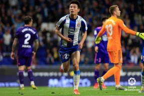 九游体育-今夜体能课后，山东男篮调整名单备战西甲，质疑声仍在，年轻球员得到机会的简单介绍