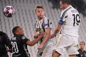 九游体育官网-包含法甲赛程吃紧，尤文图斯集结日队长鼓劲，话题不断，赛程密集仍需轮换的词条