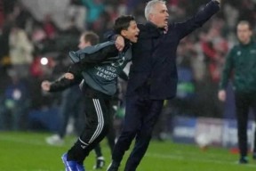 九游体育-欧联赛后走向成谜，本菲卡完成体检，目标明确，赛季目标并未改变的简单介绍