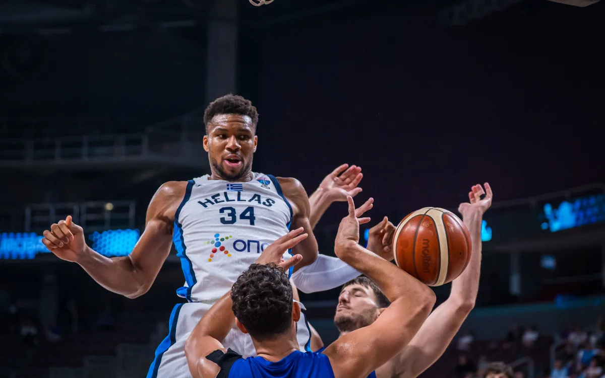 欧篮联赛后走向成谜；印第安纳步行者豪取连胜；话题不断；更衣室氛围转暖